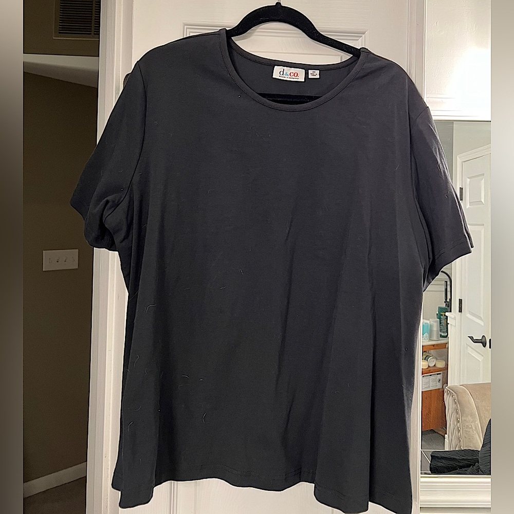 NEVER worn black Denim&Co tshirt